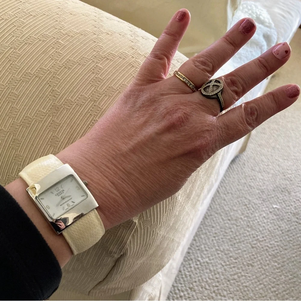 Geneva quartz watch